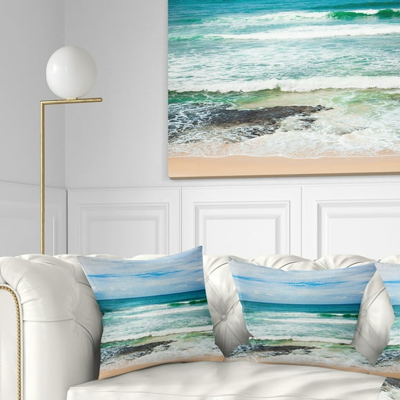 Designart Indian Ocean - Seascape Photography Throw Pillow - 18x18