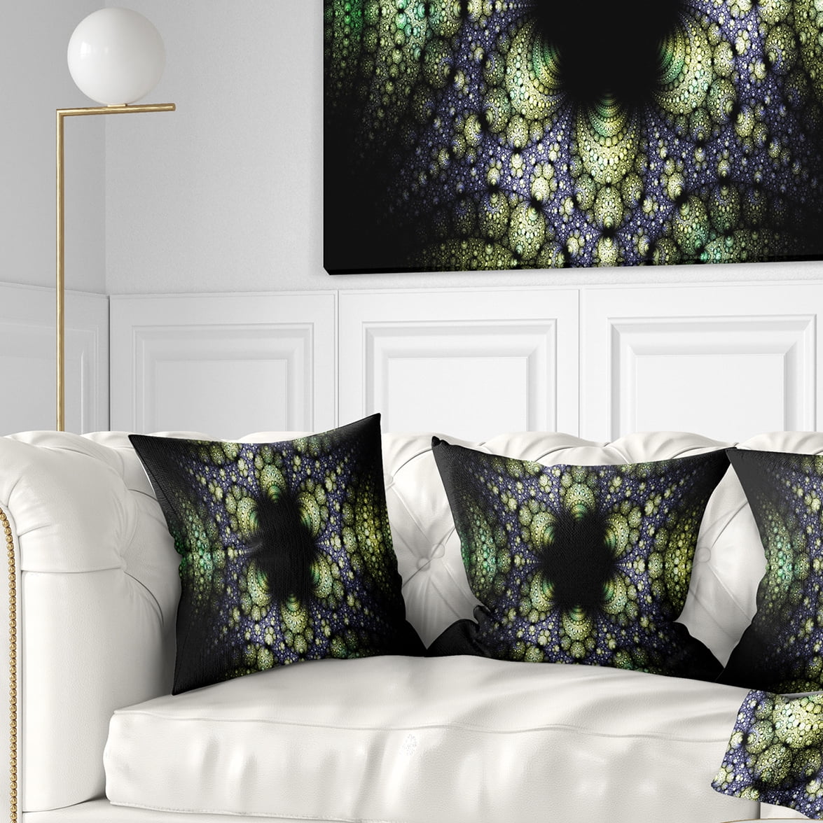 Designart Into the Center of Fraction - Abstract Throw Pillow - 16x16