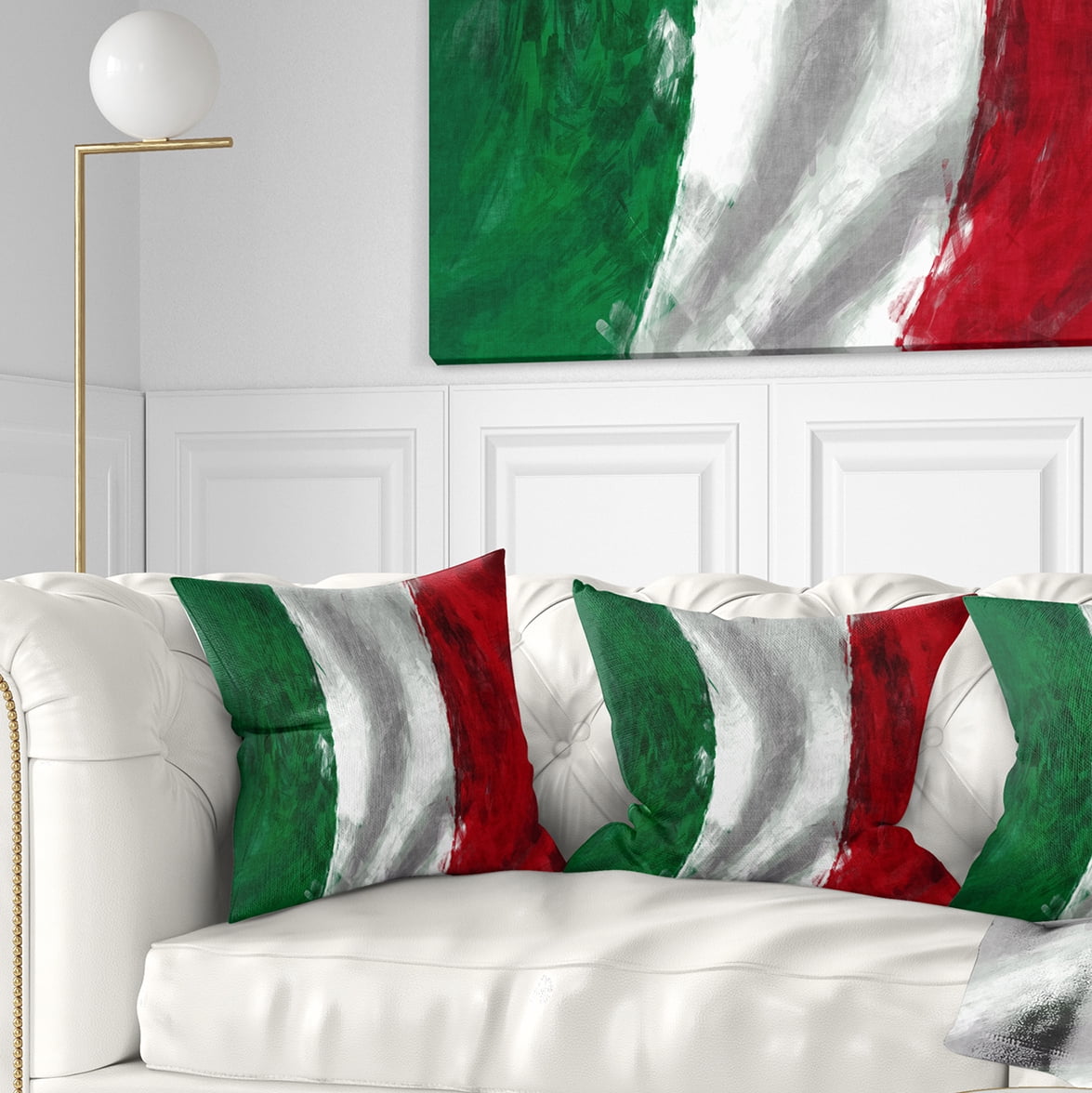 Designart Italy Flag - Contemporary Throw Pillow - 18x18