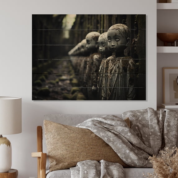 Designart "Jizos Guardianship Japon wall art I" Japan Art Print on Natural Pine Wood