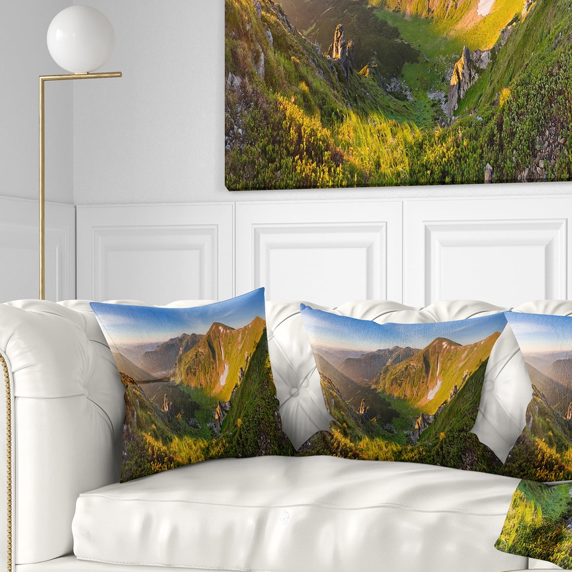 Designart Karpaty Highrise Mountains - Landscape Photo Throw Pillow - 16x16