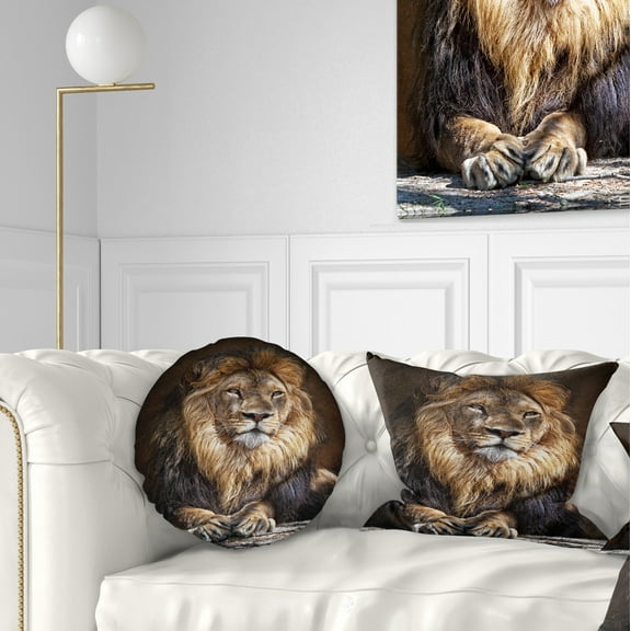 Designart King Lion with Lighted Face - Animal Art Throw Pillow - 12x20