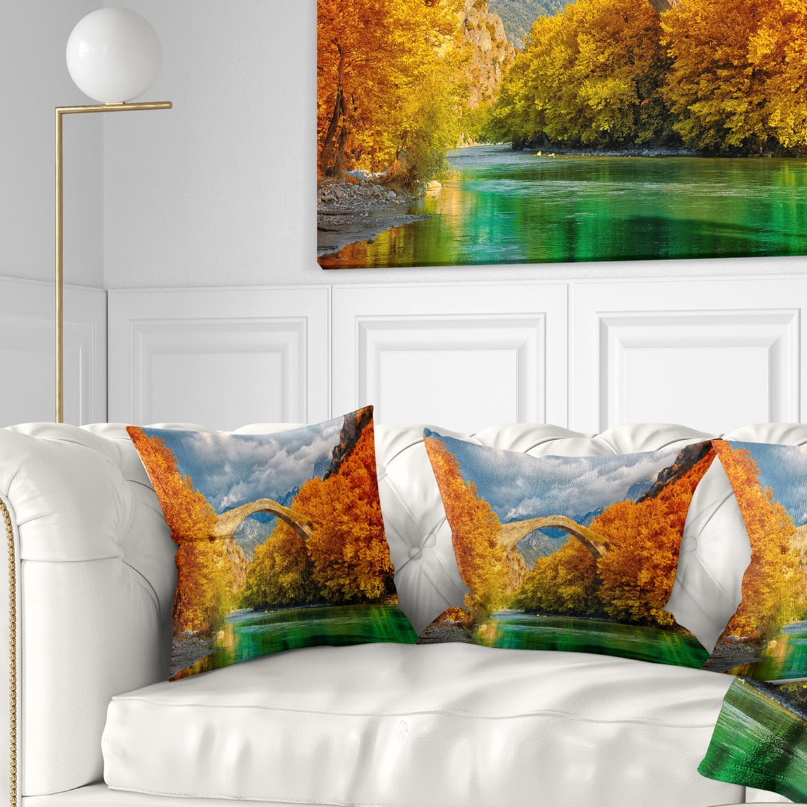 Designart Konitsa Bridge - Photography Throw Pillow - 16x16