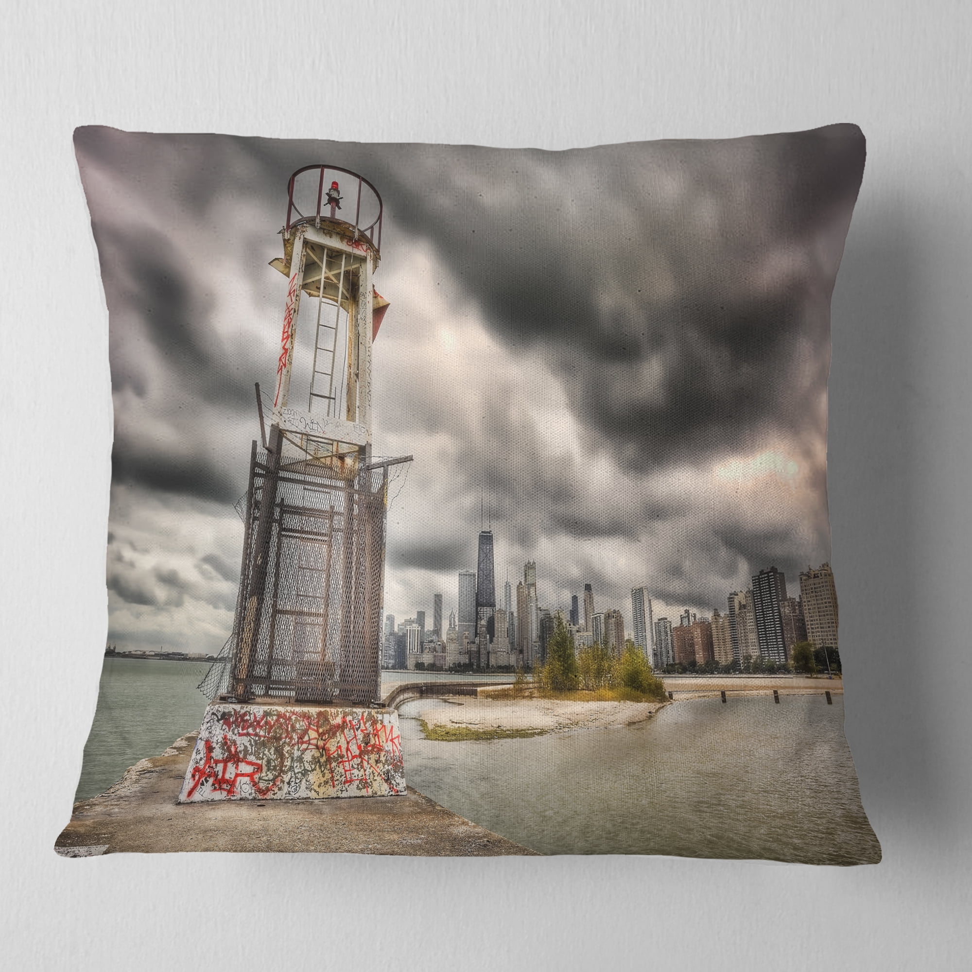 Designart Lake Michigan Navigation Light - Cityscape Throw Pillow - 16x16
