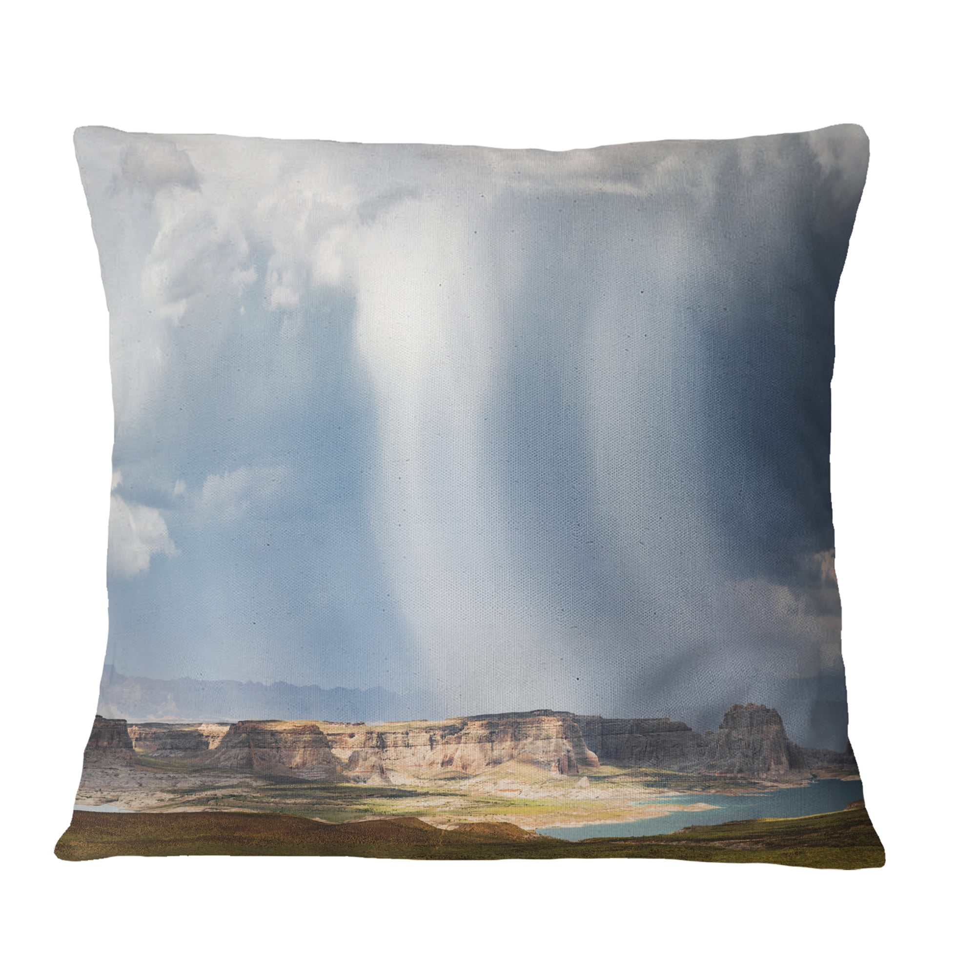 Designart Lake Powell under Clouds - Landscape Printed Throw Pillow - 16x16