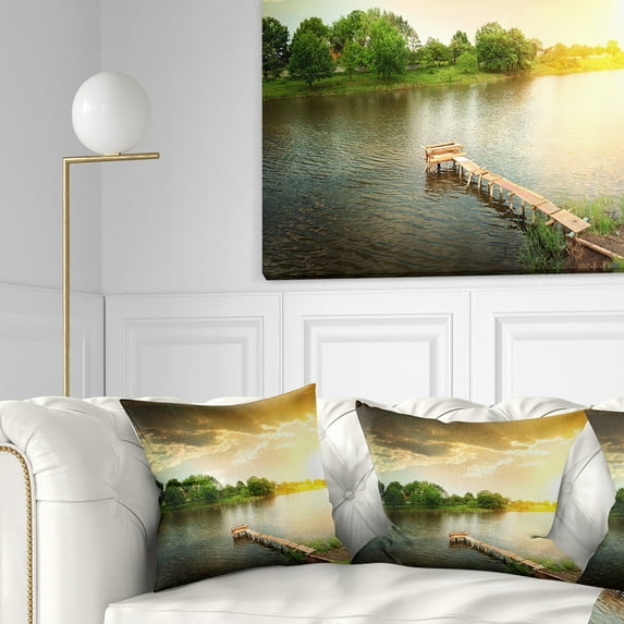Designart Lake Under Evening Sun - Landscape Photo Throw Pillow - 18x18