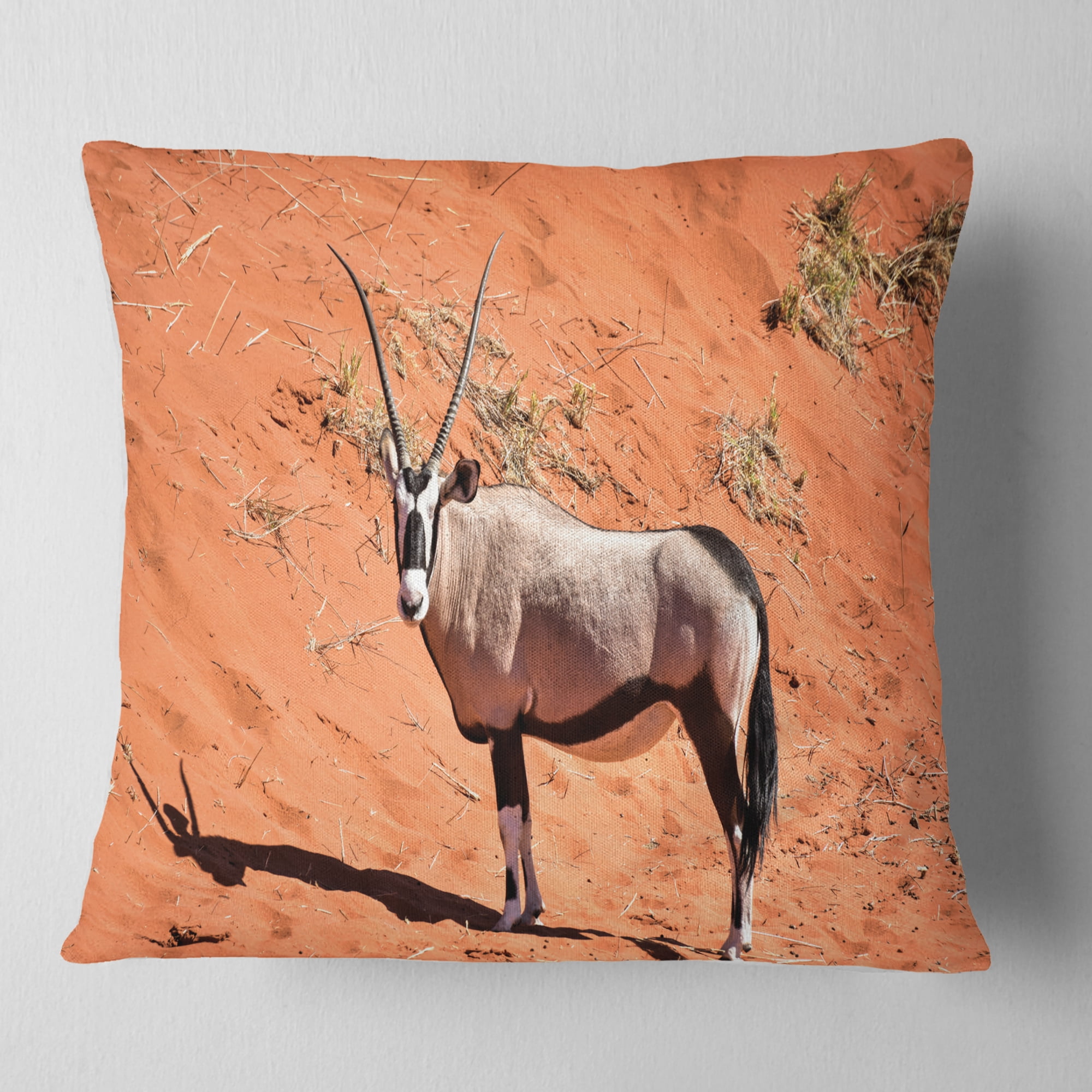 Designart Large Oryx in Bright Namib Desert - Animal Throw Pillow - 18x18