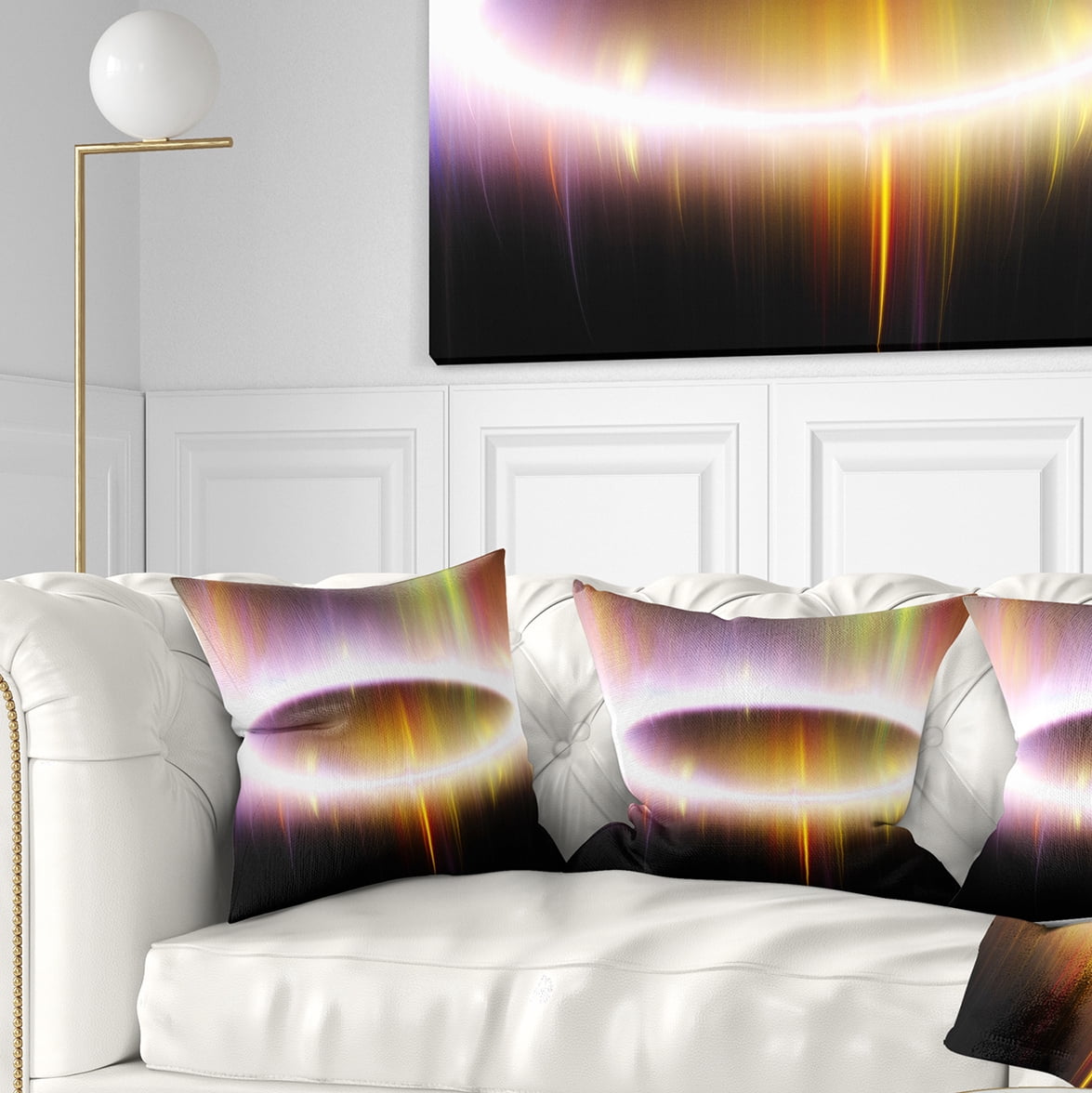 Designart Large Oval of Northern Lights - Abstract Throw Pillow - 16x16