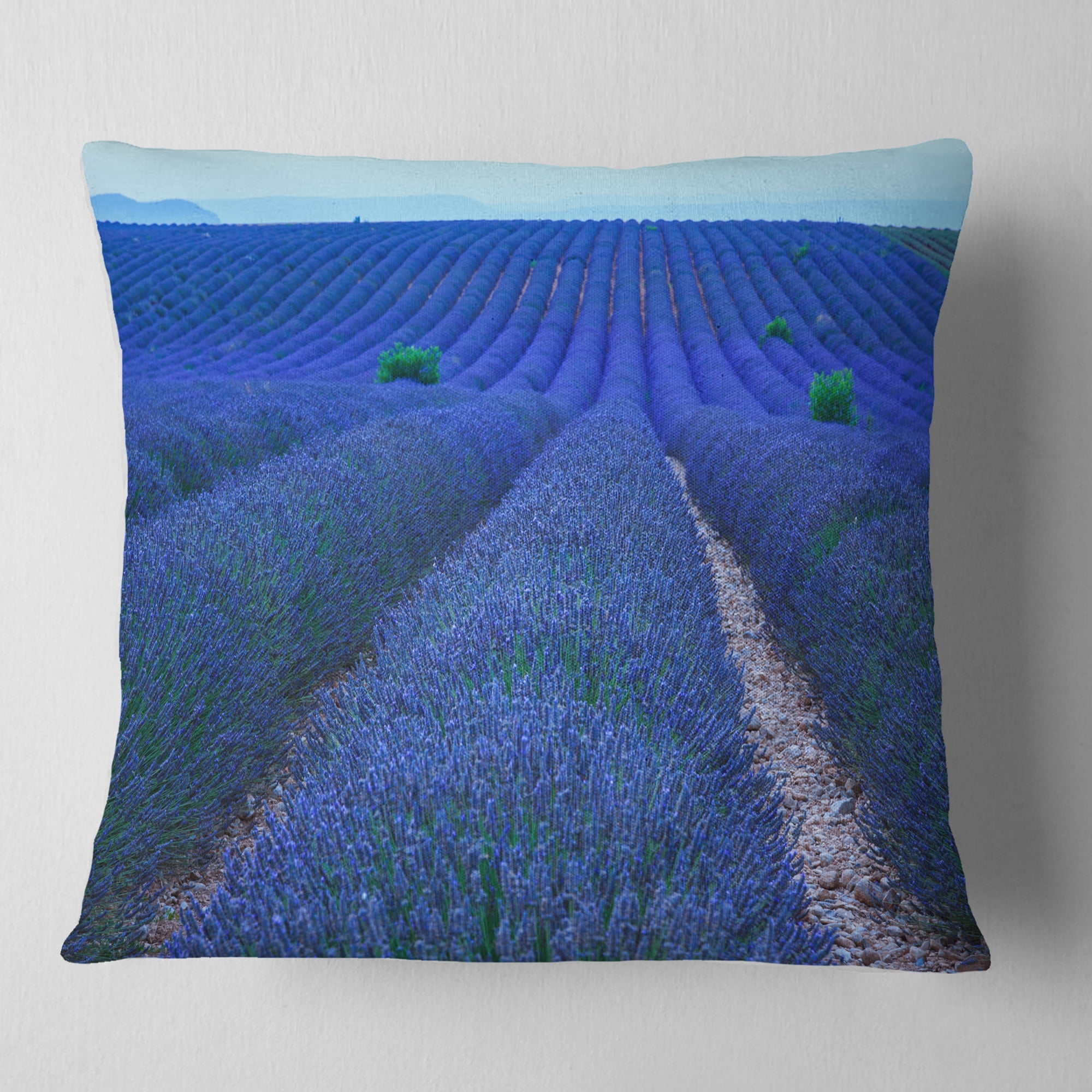 Designart Lavender Field Sunset Near Valensole - Floral Throw Pillow - 18x18