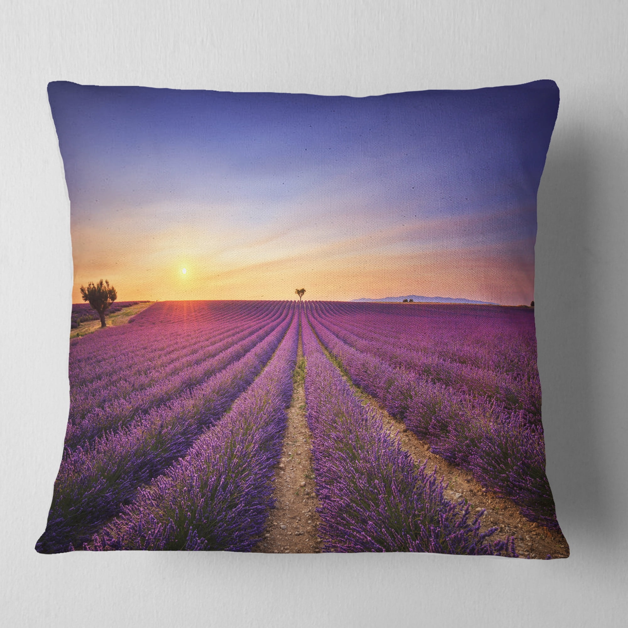 Designart Lavender Field in Provence France - Landscape Wall Throw Pillow - 16x16