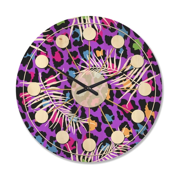 Designart 'Leopard Fur Safari Pattern V' Mid-Century Modern Wood Wall Clock