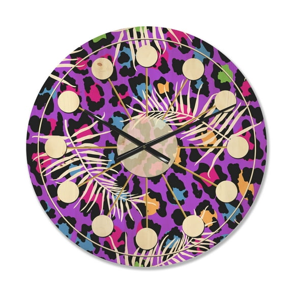 Designart 'Leopard Fur Safari Pattern V' Mid-Century Modern Wood Wall Clock