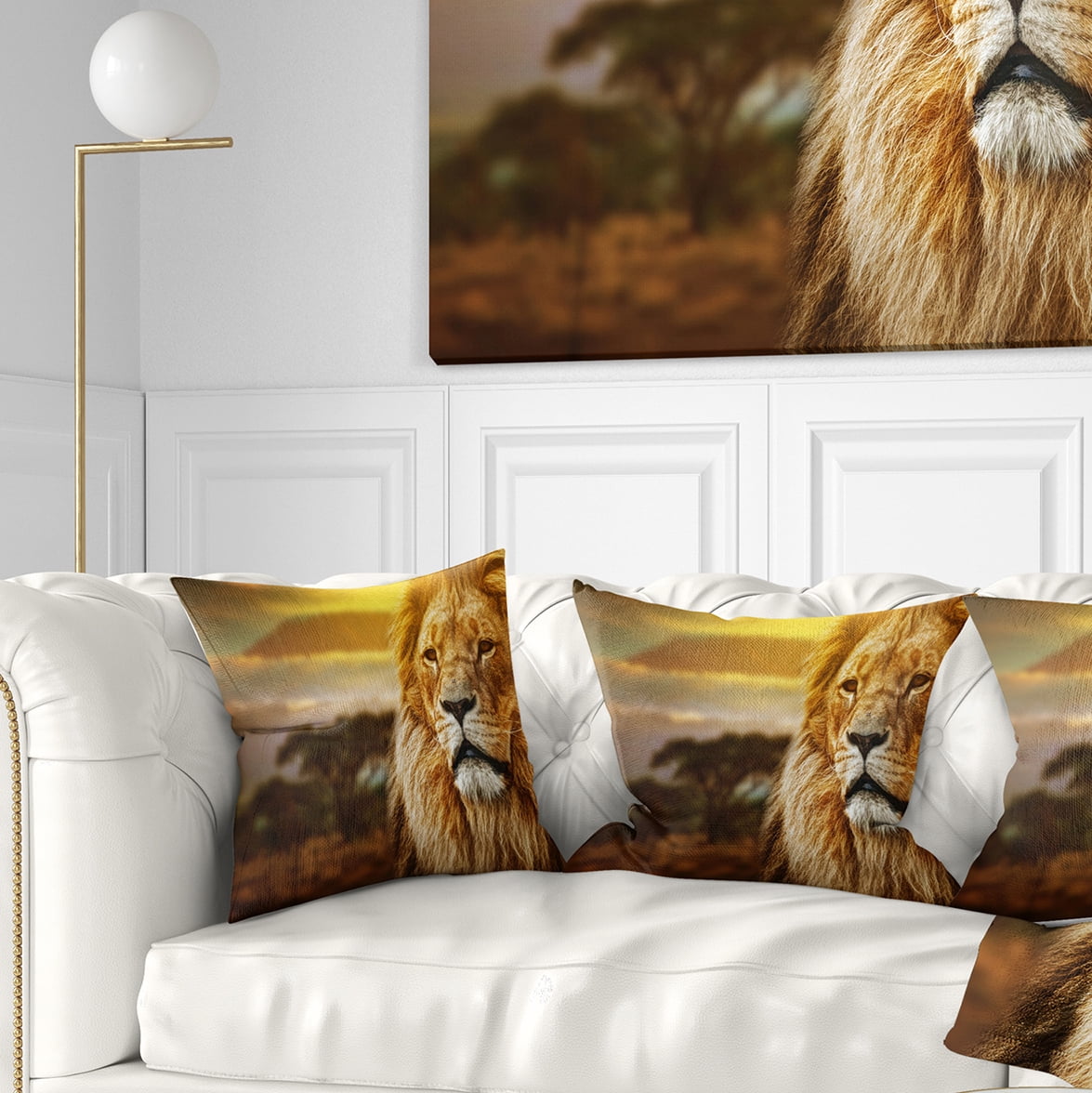 Designart Lion and Mount Kilimanjaro - Animal Throw Pillow - 18x18
