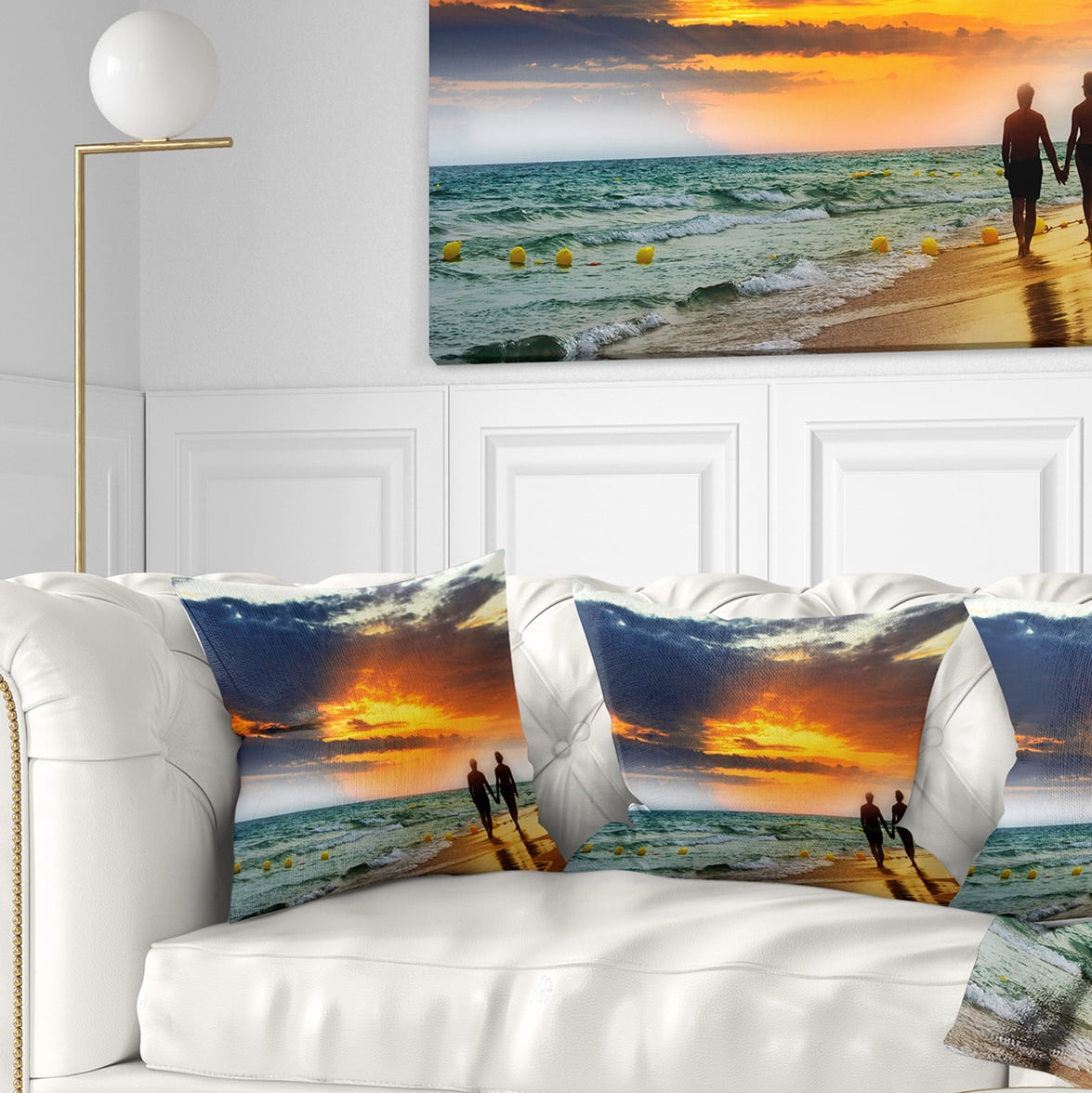 Designart Lovers at Beach - Seashore Photography Throw Pillow - 16x16