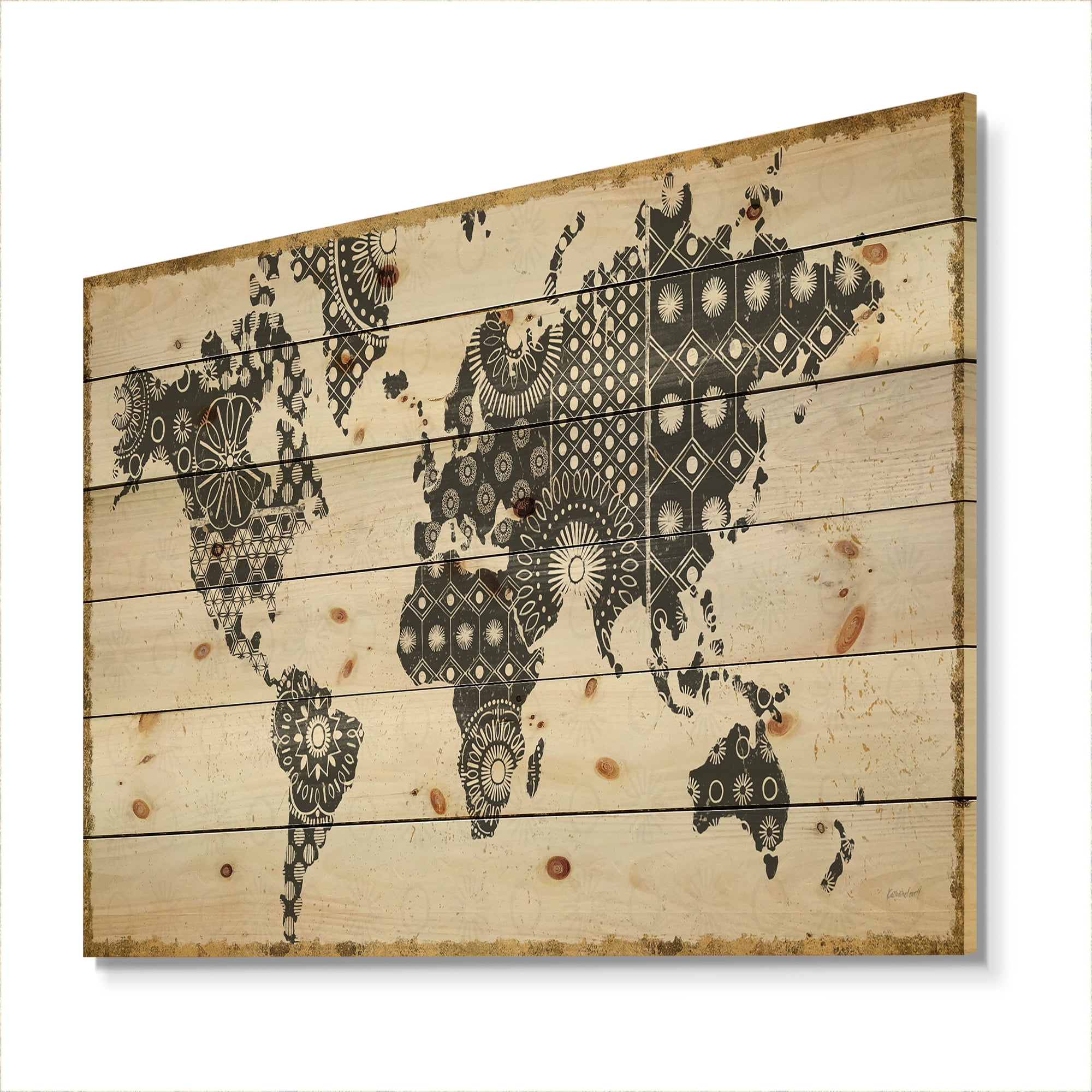 Designart 'Madallions Map' Traditional Print on Natural Pine Wood