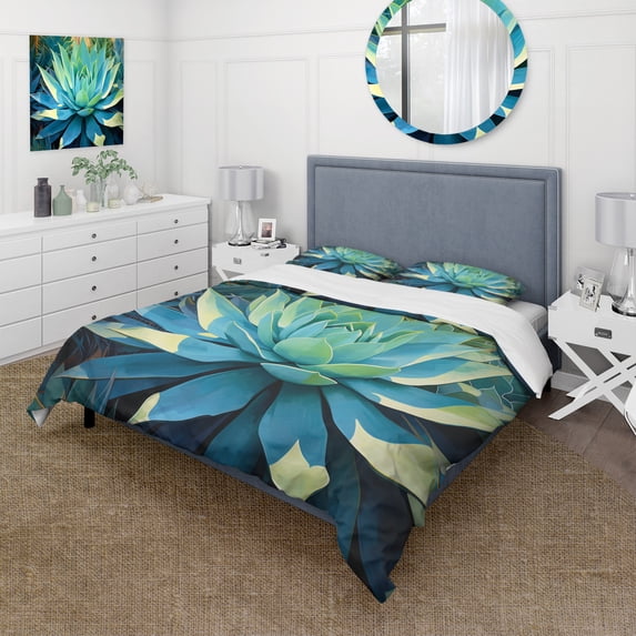 Designart "Majestic Agave Green Succulents II" Floral Bedding Covert Set - Succulent Green Traditional Bed Set With 2 Shams
