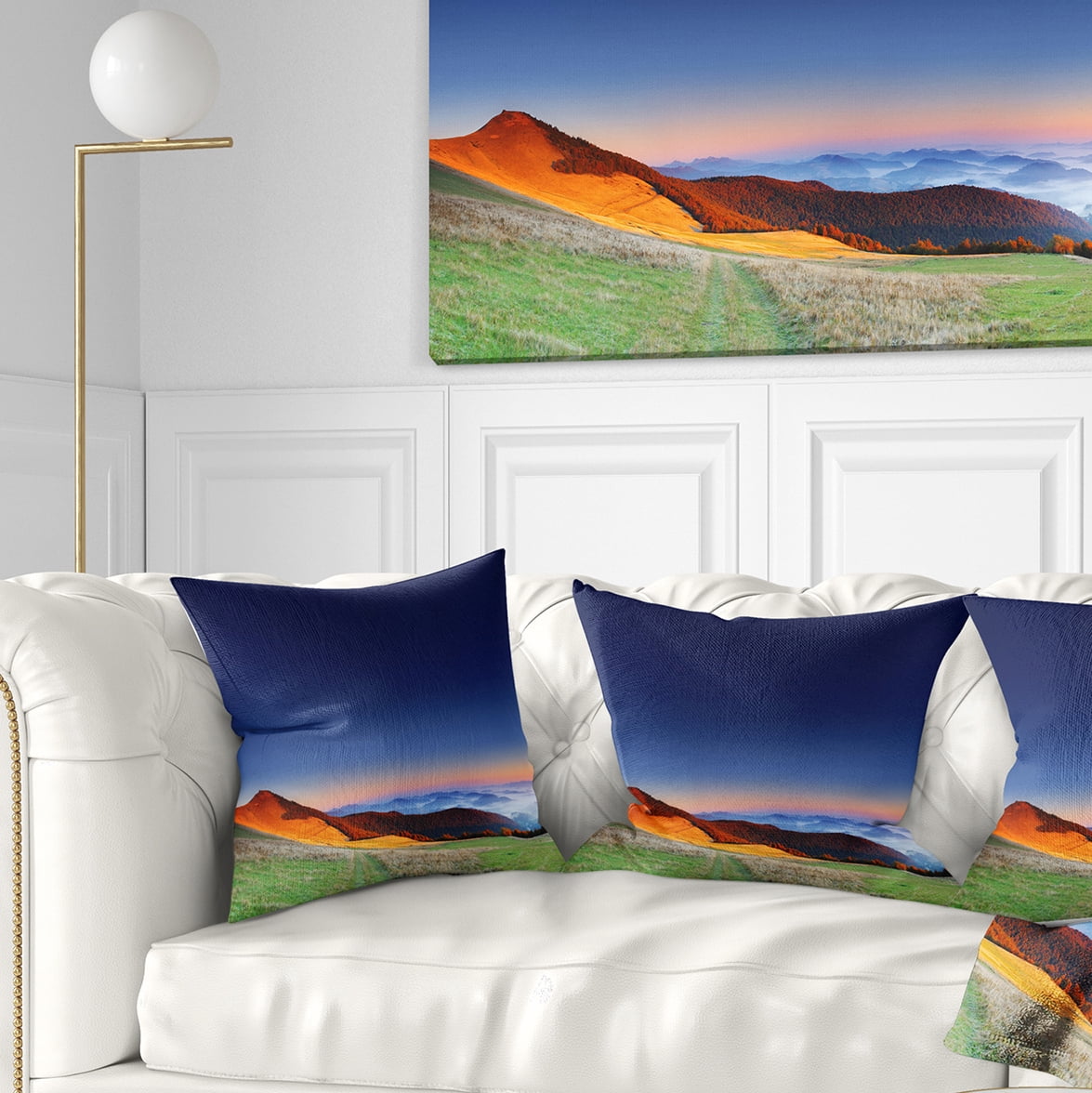 Designart Majestic and Colorful Sunrise - Landscape Photo Throw Pillow - 16x16