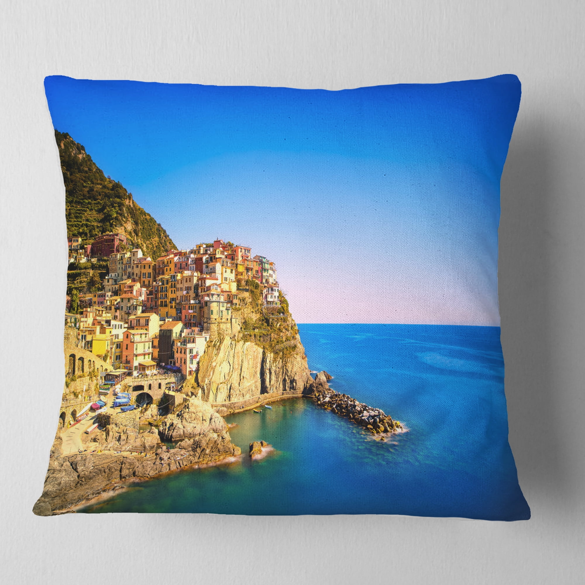 Designart Manarola Village Seashore Italy - Seashore Throw Pillow - 16x16