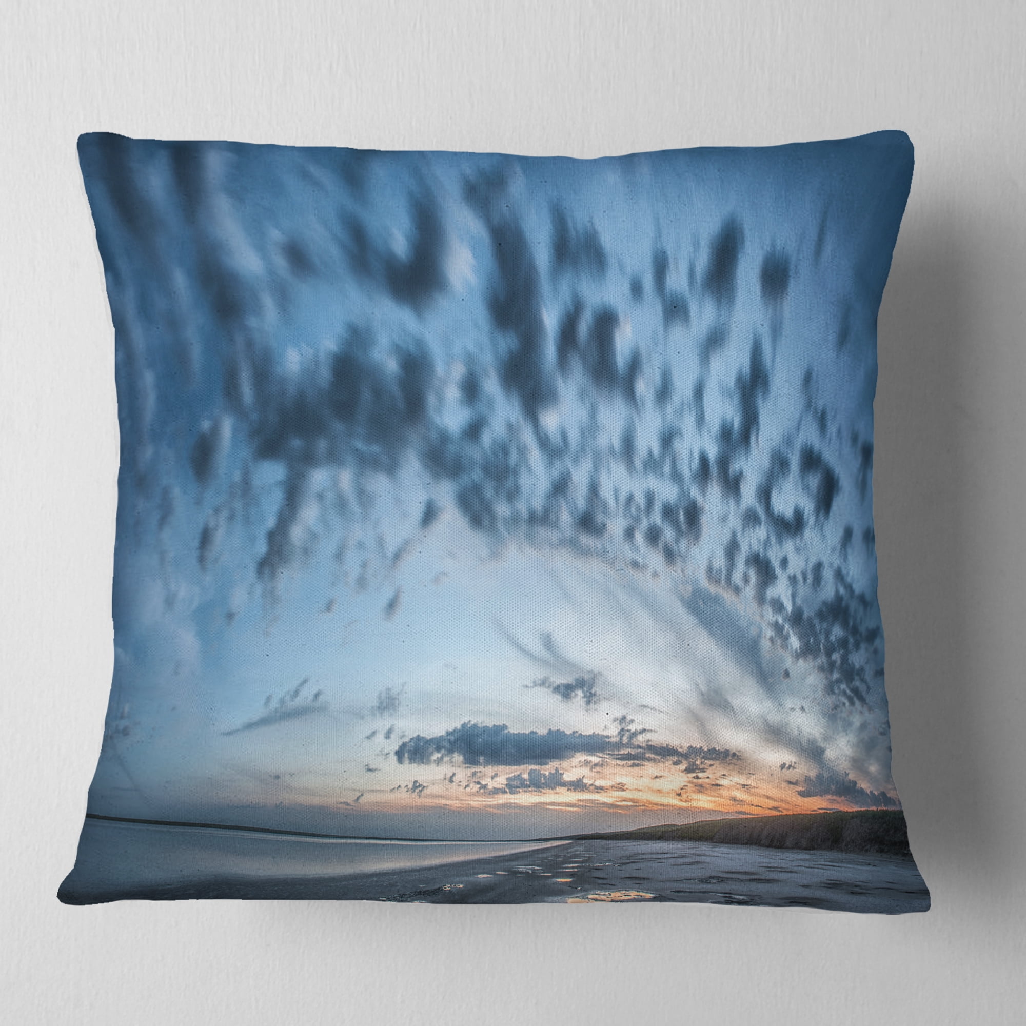 Designart Manych Rissua Lake Panorama - Landscape Printed Throw Pillow - 18x18