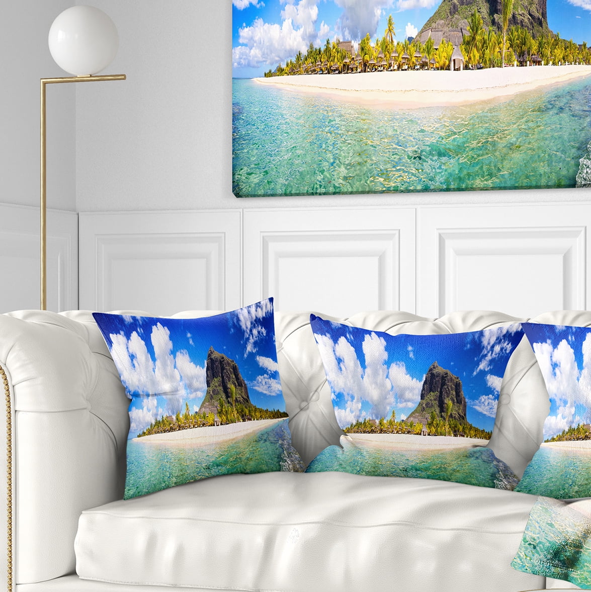 Designart Mauritius Beach Panorama - Photography Throw Pillow - 18x18