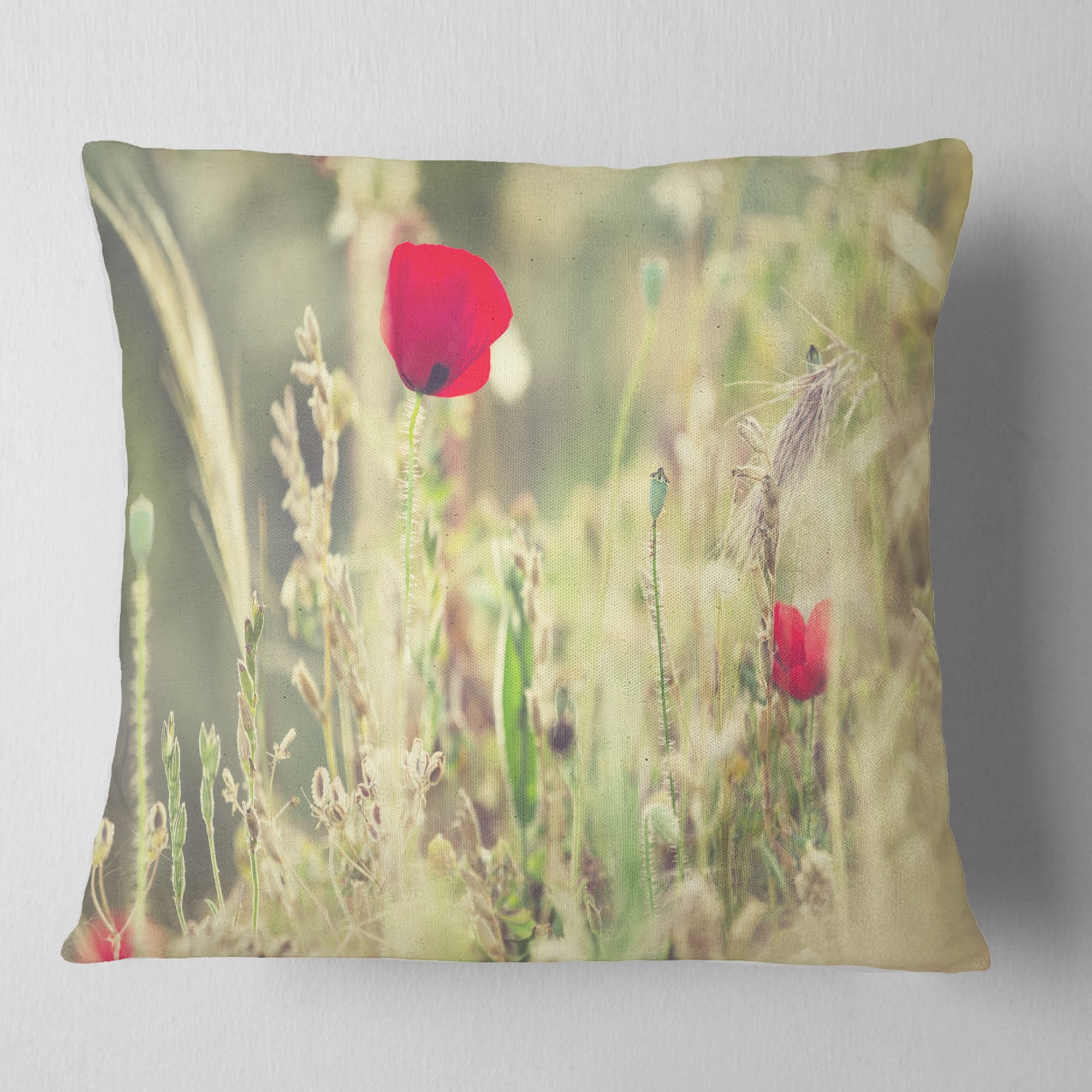 Designart Meadow with Wild Poppy Flowers - Flower Throw Pillow - 18x18