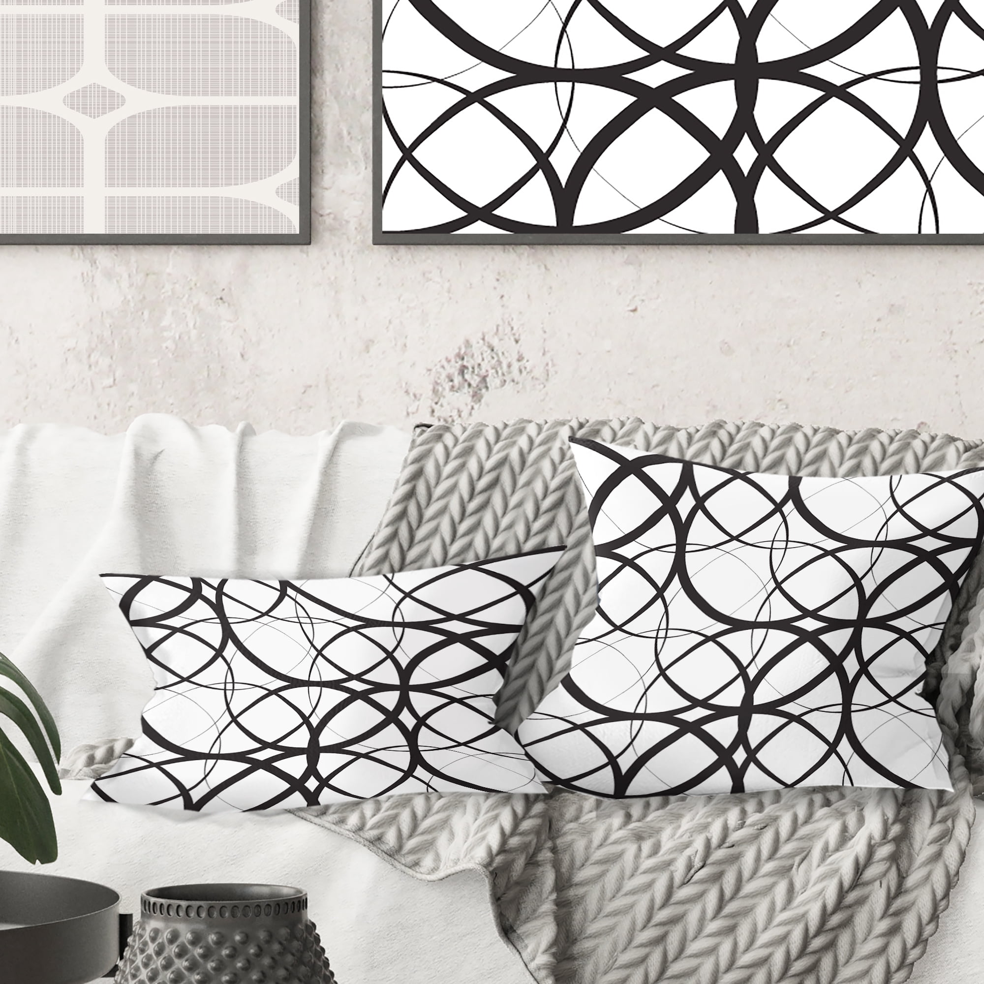 Designart Monochrome Geometric Pattern' Mid-Century Modern Throw Pillow - 16x16