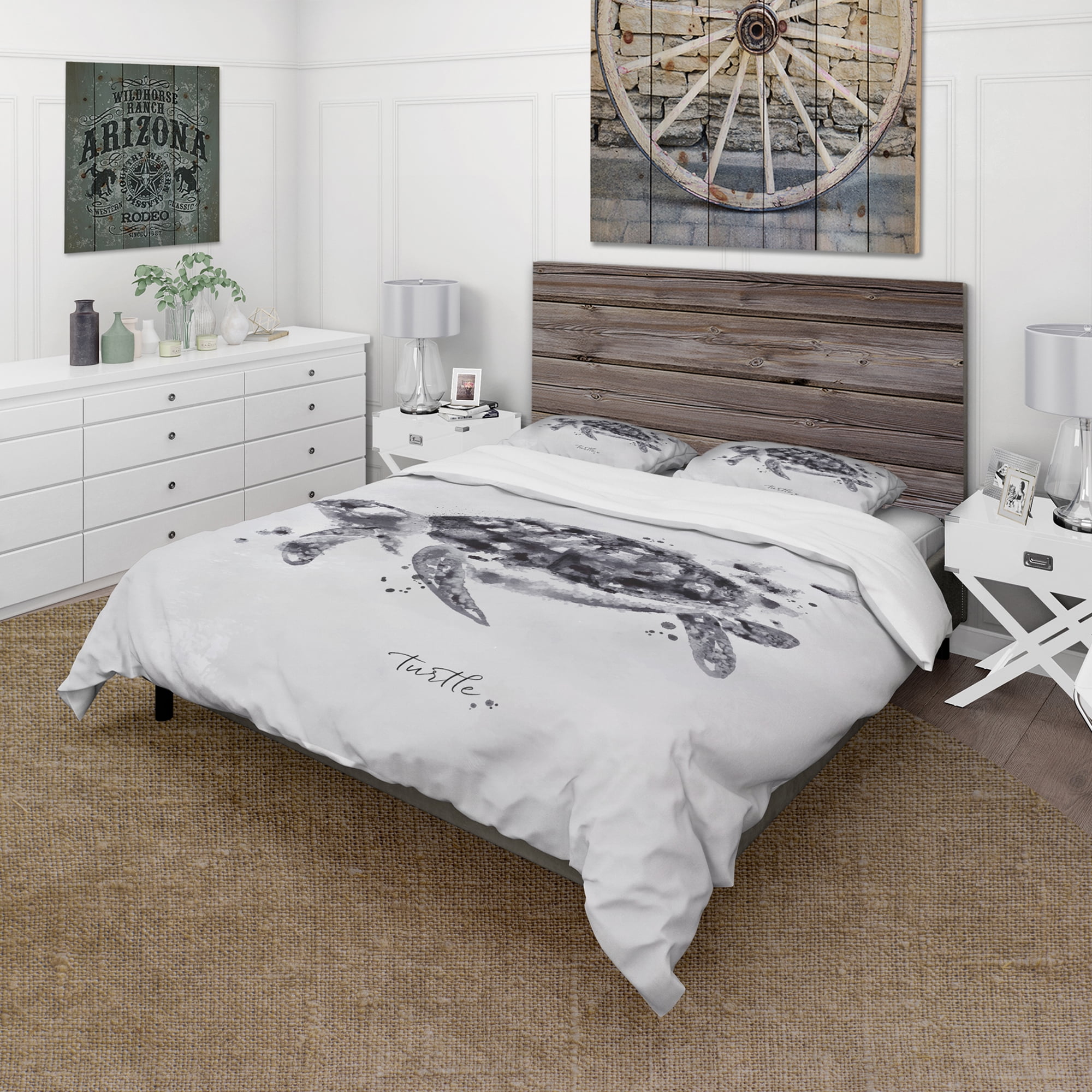 Designart 'Monotype turtle black' Animals Duvet Cover Set