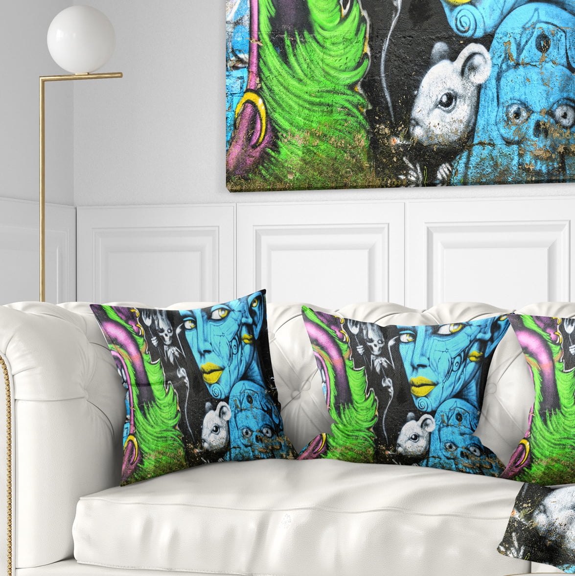 Designart Mural Wall Art - Street Art Throw Pillow - 16x16