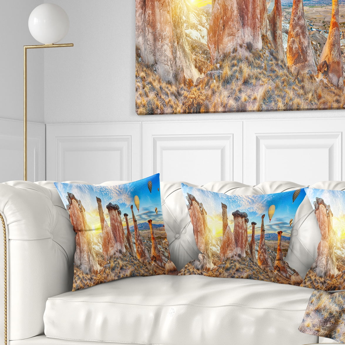 Designart Mushrooms - Landscape Photography Throw Pillow - 16x16