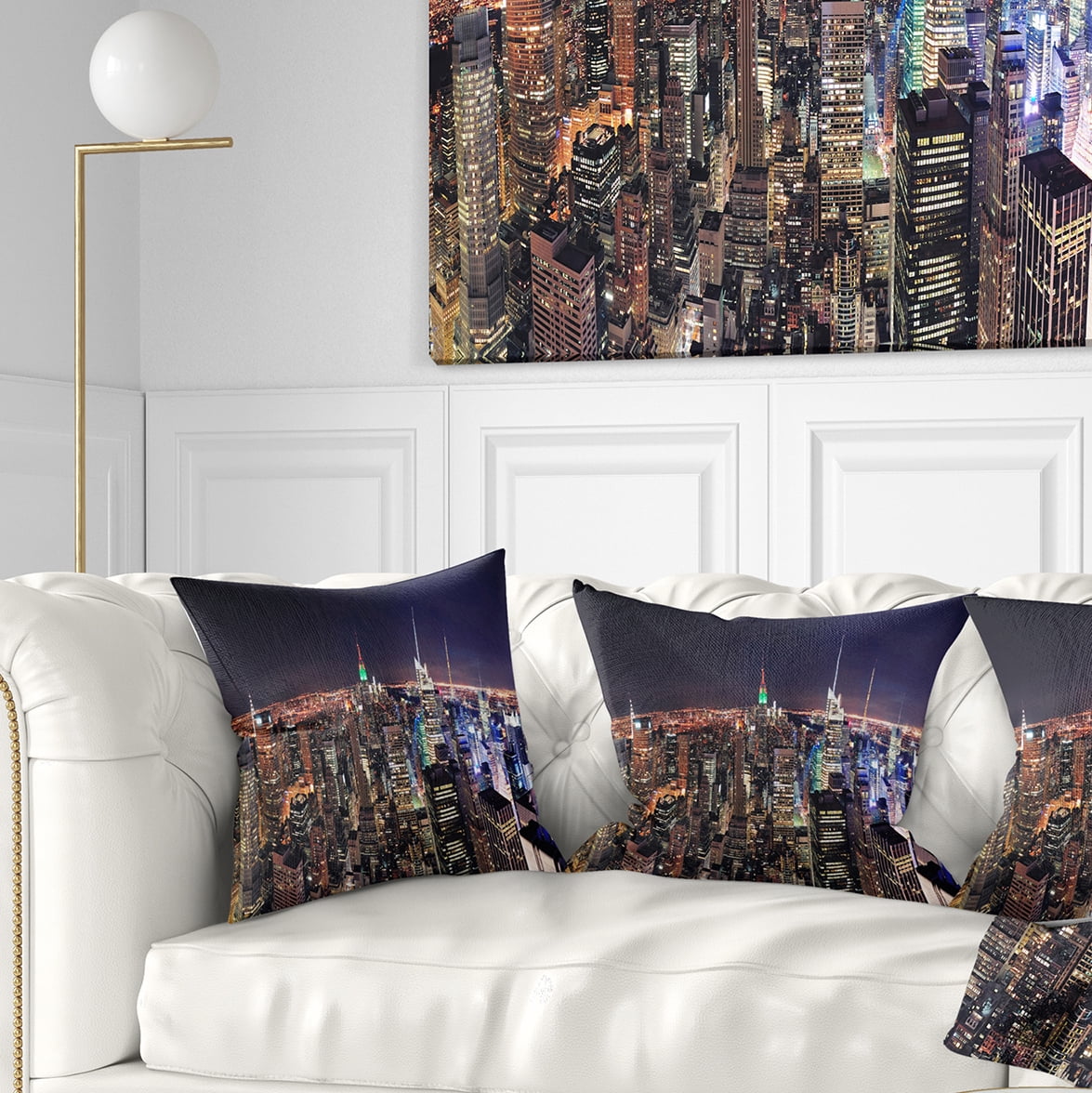 Designart NYC Manhattan Aerial View - Cityscape Photo Throw Pillow - 16x16