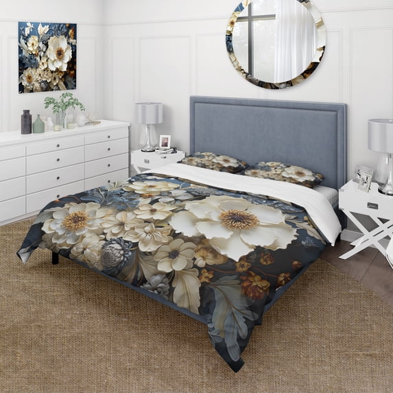 Designart "Nature s Tapestry in White and Blue Wildflowers I" Floral Bedding Covert Set - Wildflowers White Traditional Bed Set With 2 Shams