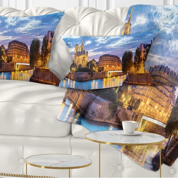 Designart Notre Dame Cathedral - Landscape Photography Throw Pillow - 12x20
