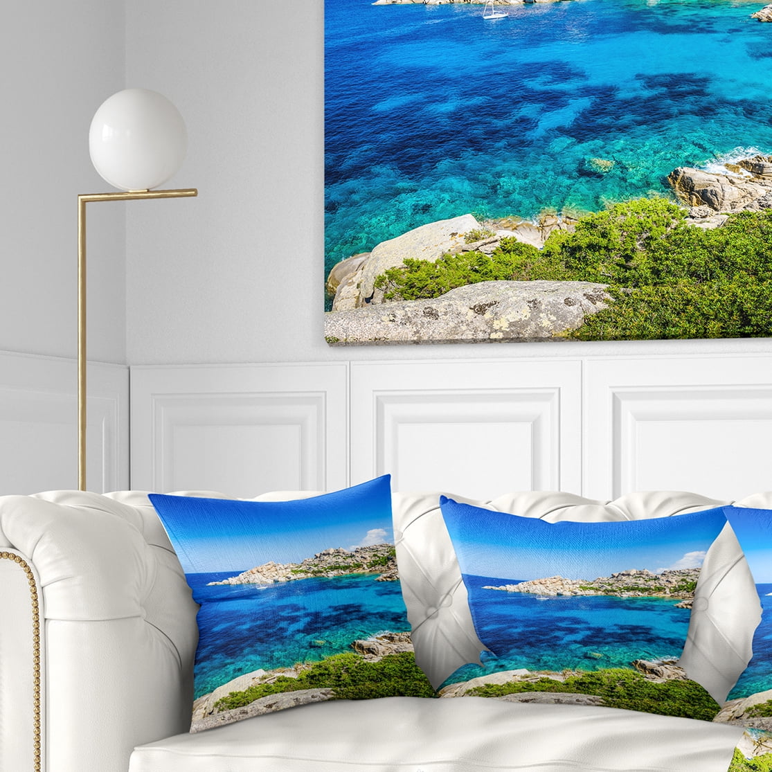 Designart Ocean Bay with Turquoise Water - Seascape Throw Pillow - 18x18