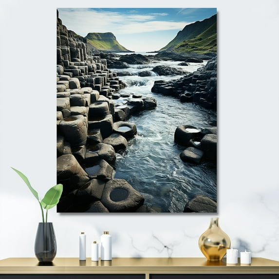 Designart "Of Giants Ireland Legends wall decor I" Nautical & Beach Wall Art Living Room