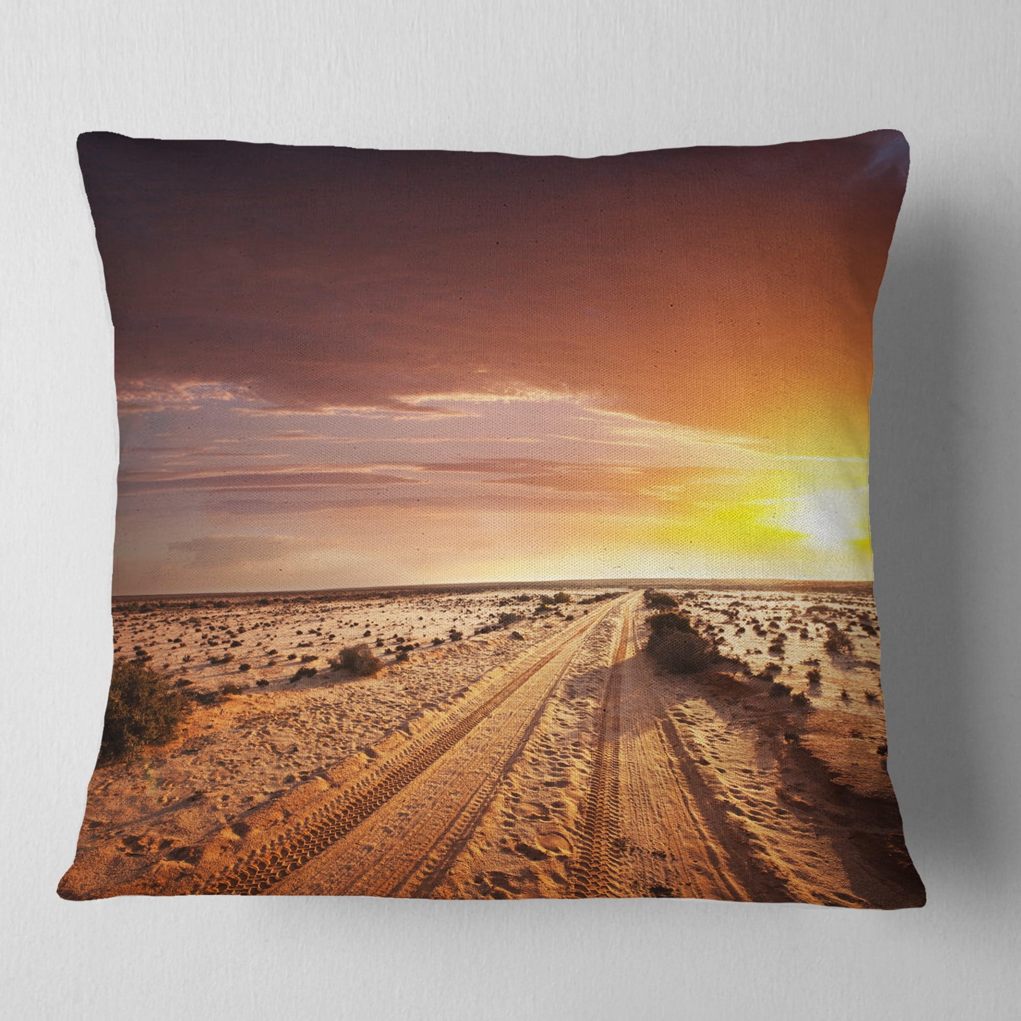 Designart Off road in Desert at Sunset - Modern Landscape Printed Throw Pillow - 18x18