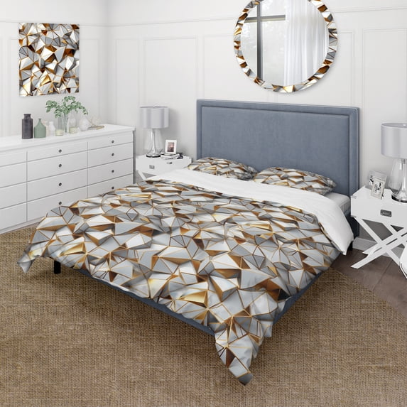 Designart "Opulent Gold And White Marble I" Marble Bedding Covert Set - Glam Bed Set With 2 Shams