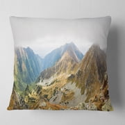 Designart Ostry Rohac and Placlive Peaks - Landscape Printed Throw Pillow - 16x16