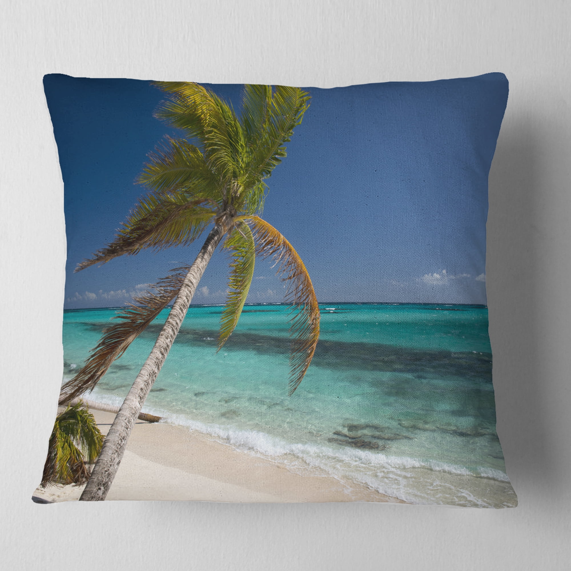 Designart Palm Bent to Picturesque Seashore - Modern Seascape Throw Pillow - 16x16