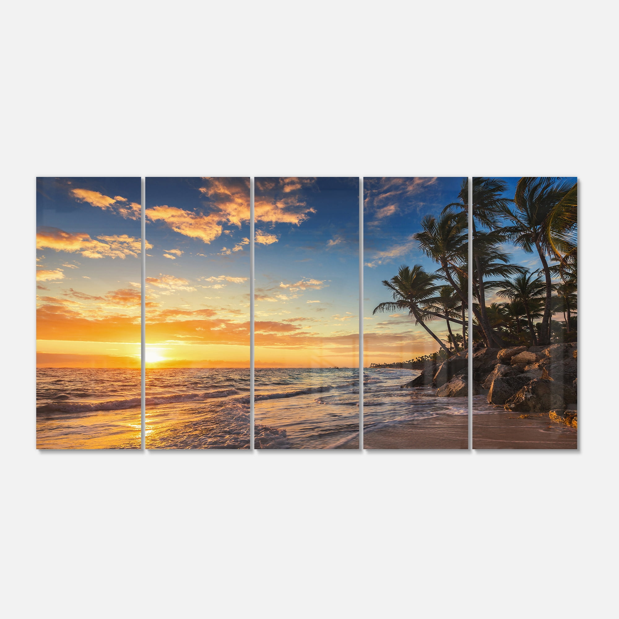 Designart 'Paradise Tropical Island Beach with Palms ' Multipanel Extra Large Seascape Metal Wall Decor