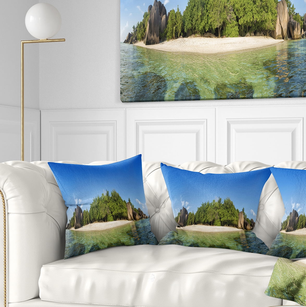 Designart Paradise on Earth Seychelles Island - Seashore Throw Pillow - 18x18