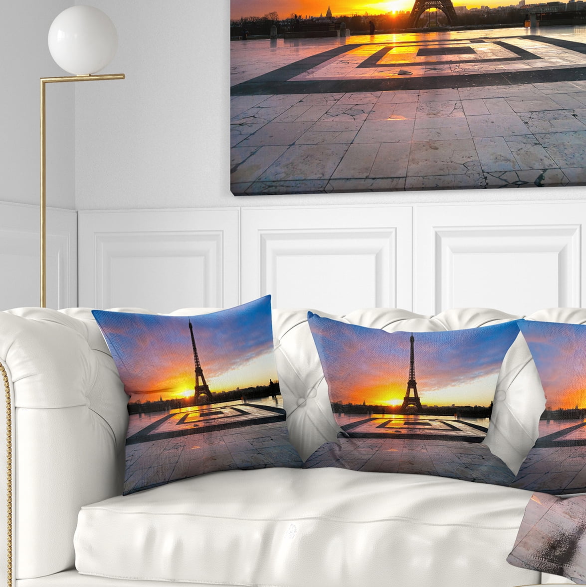 Designart Paris Eiffel Towerat Beautiful Sunrise - Landscape Photography Throw Pillow - 18x18
