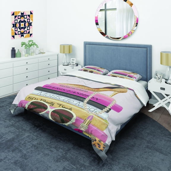 Designart 'Paris Glamourous Gold Style III' Glam/Teenage Duvet Cover Set