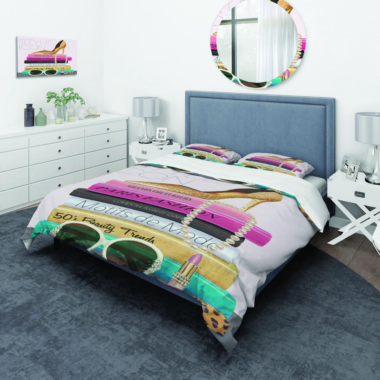 Designart 'Paris Glamourous Gold Style IV' Teenage Duvet Cover Set