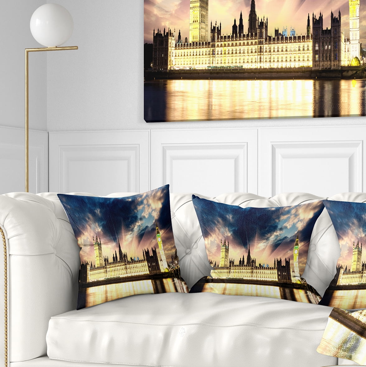Designart Parliament at River Thames - Cityscape Photography Throw Pillow - 18x18
