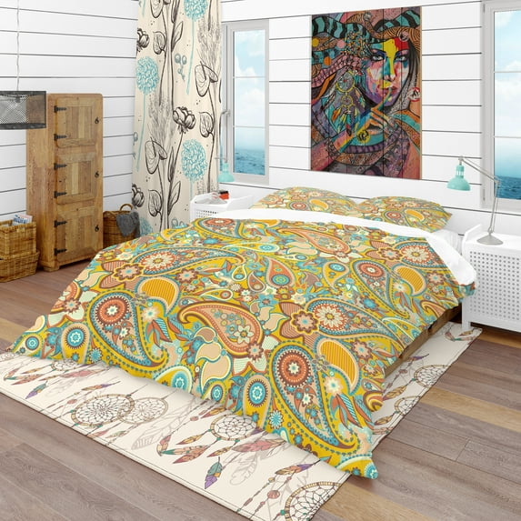 Designart 'Pattern Paisley' Vintage Duvet Cover Set