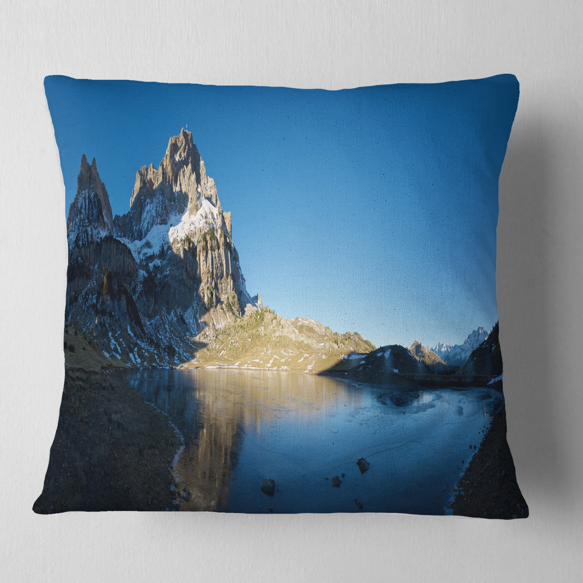 Designart Payrenees Mountains Landscape - Modern Seascape Throw Pillow - 16x16