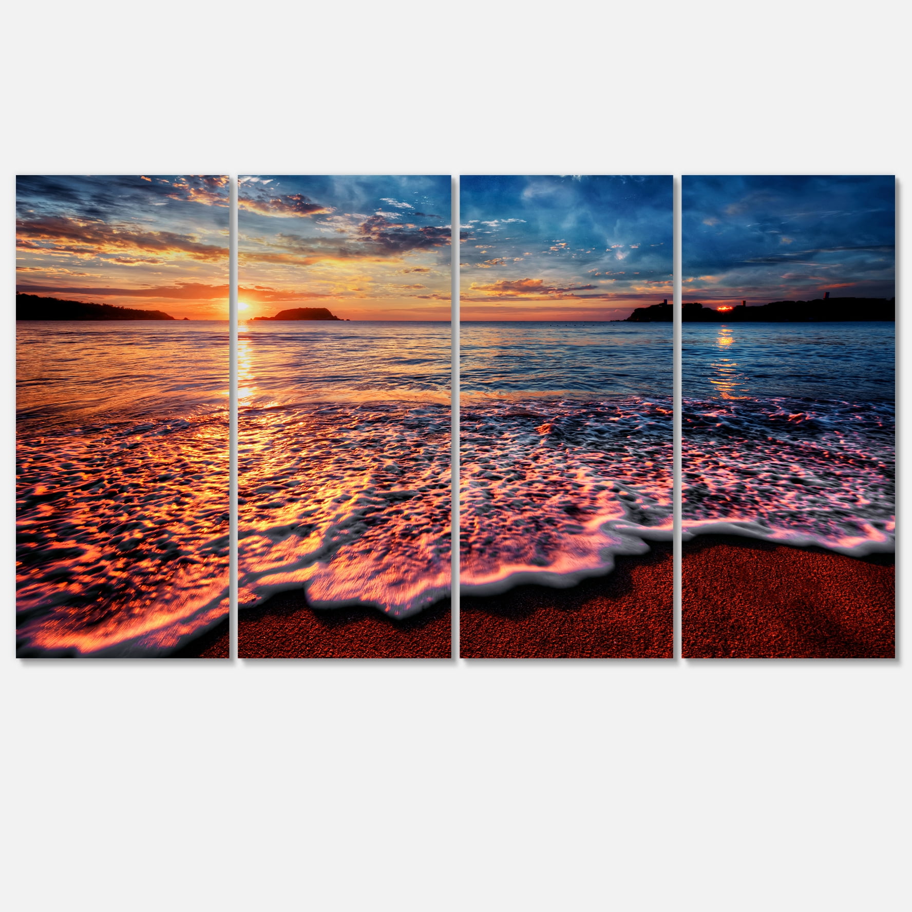 Designart 'Peaceful Evening Beach View ' Seascape Canvas Art Print