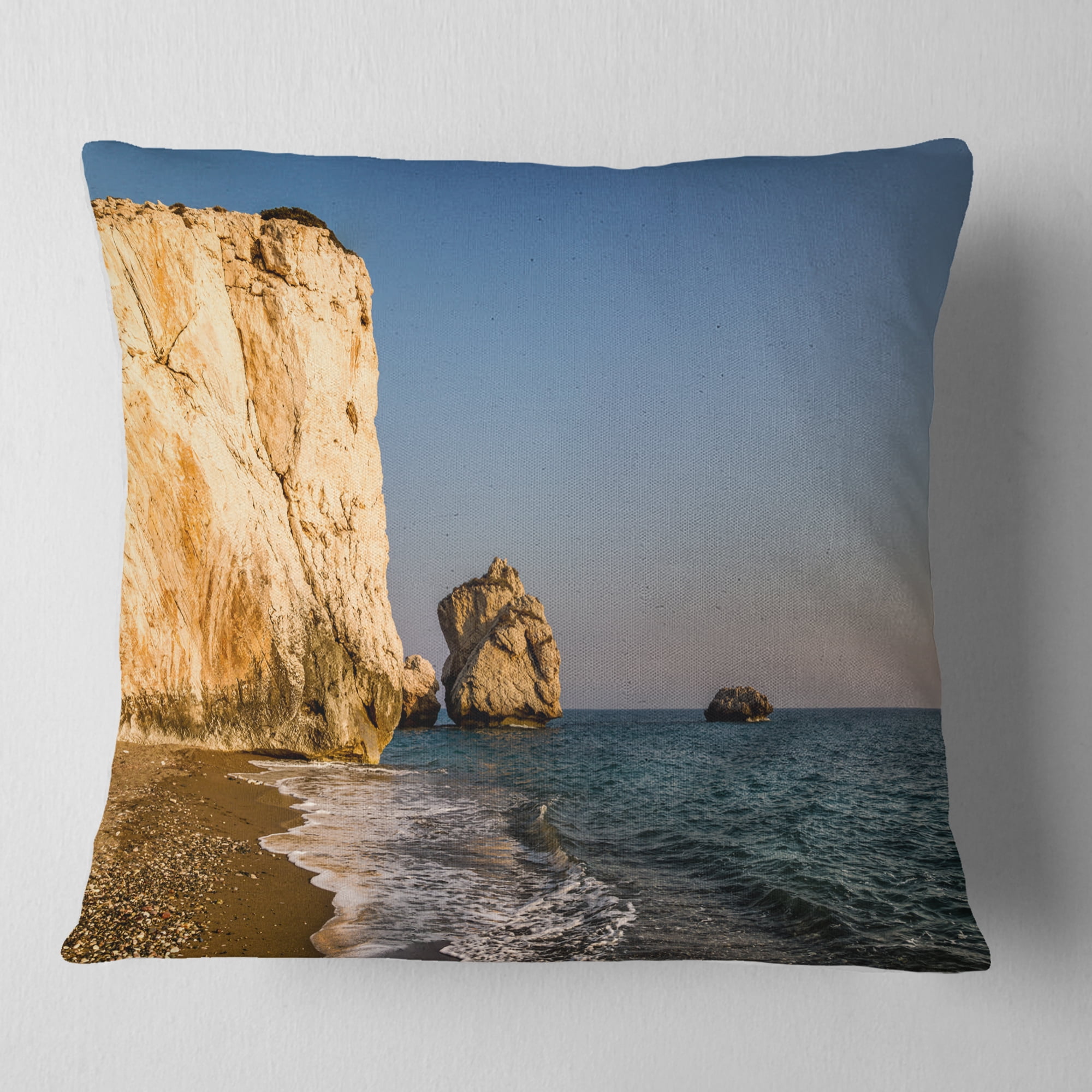 Designart Petra tou Romiou or Aphrodite s Rock - Seashore Throw Pillow - 18x18