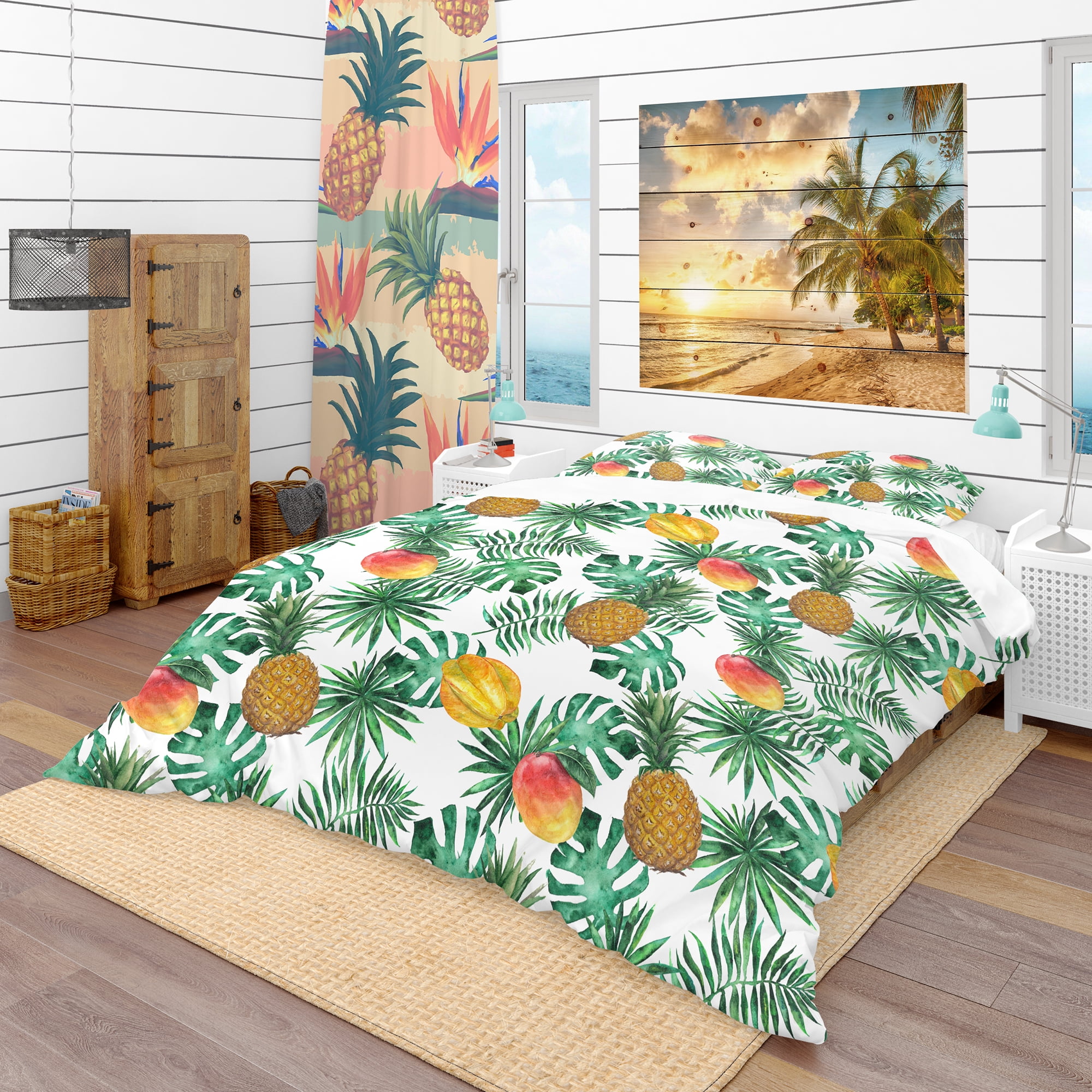 Designart 'Pineapple, Mango, Starfruit, Carambola & Leaves' Tropical Duvet Cover Set