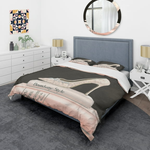 Designart 'Pink Fashion & Glam high heels II' Glam Duvet Cover Set